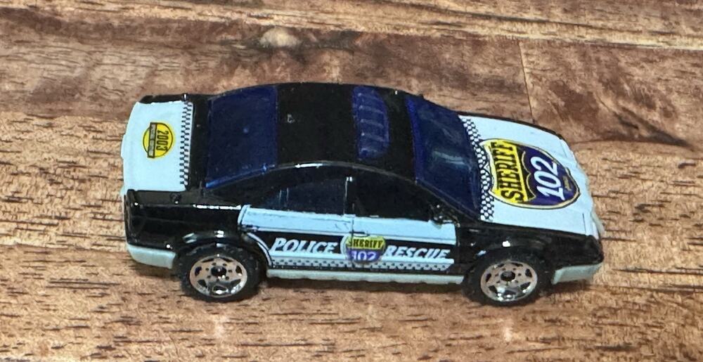 Vintage 2001 Mattel 1/64 Scale Matchbox police Car Sheriff 102 Car TC-292